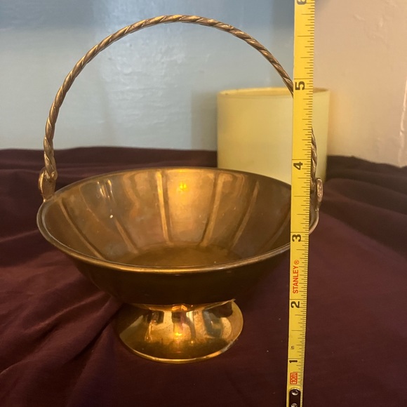 Brass basket - Picture 4 of 5